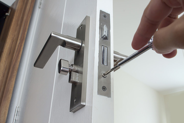 Our local locksmiths are able to repair and install door locks for properties in East Barnet and the local area.
